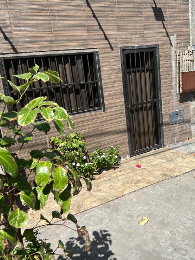 Casa 2 Quartos Na De Itapua Com Ar Salvador